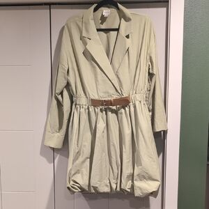 Women's Anthropologie Light Green Bubble Dress with Tan Belt
